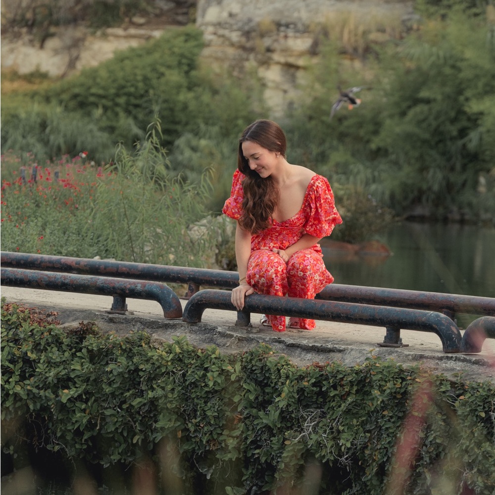 Meet your Posher, Emily